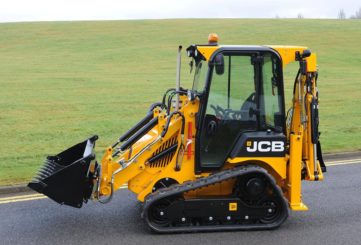 АРЕНДА ЭКСКАВАТОРА-ПОГРУЗЧИКА JCB 1CXT (1CX)